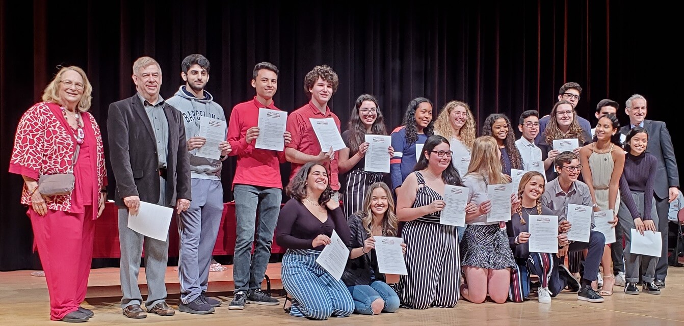 MBSHS Alumni Association scholarship recipients